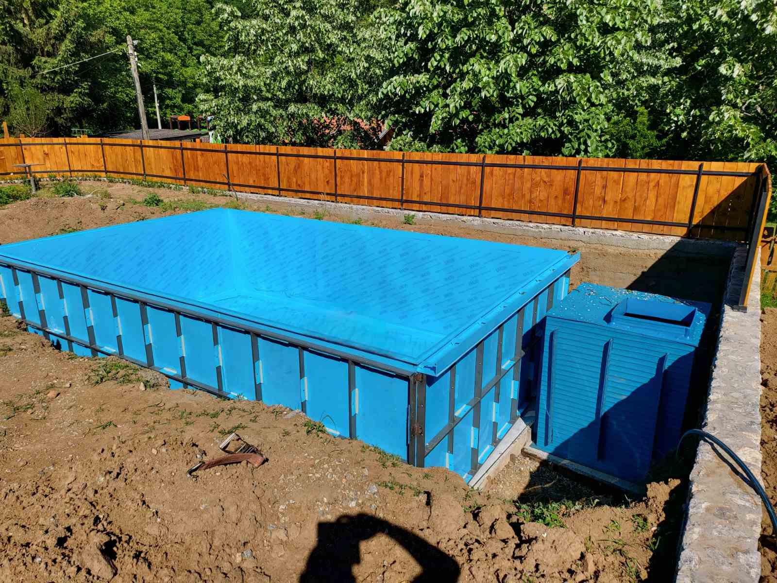 ukopavanje plavog bazena